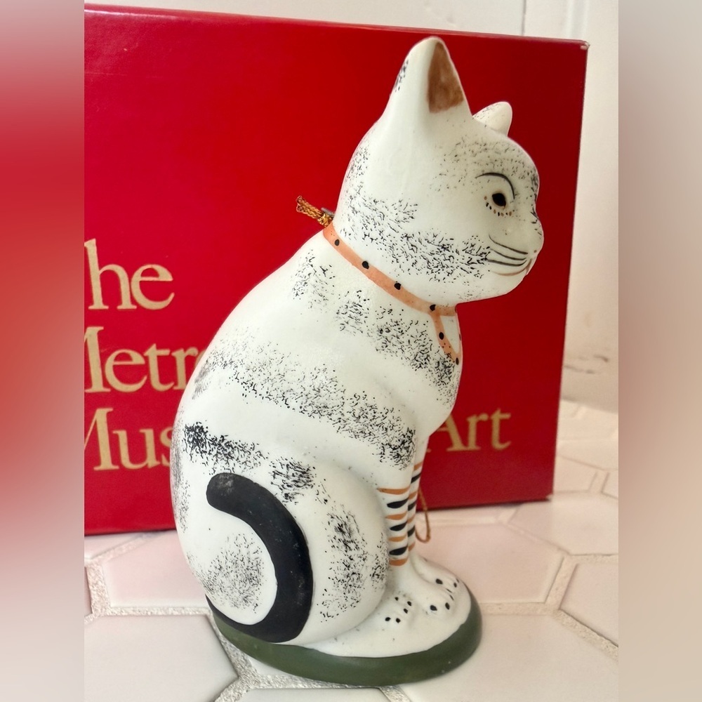 Chalkware Cat Ornament - Metropolitan Museum of Art - Picture 7 of 9